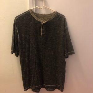 Excellent condition. Redhead brand t shirt